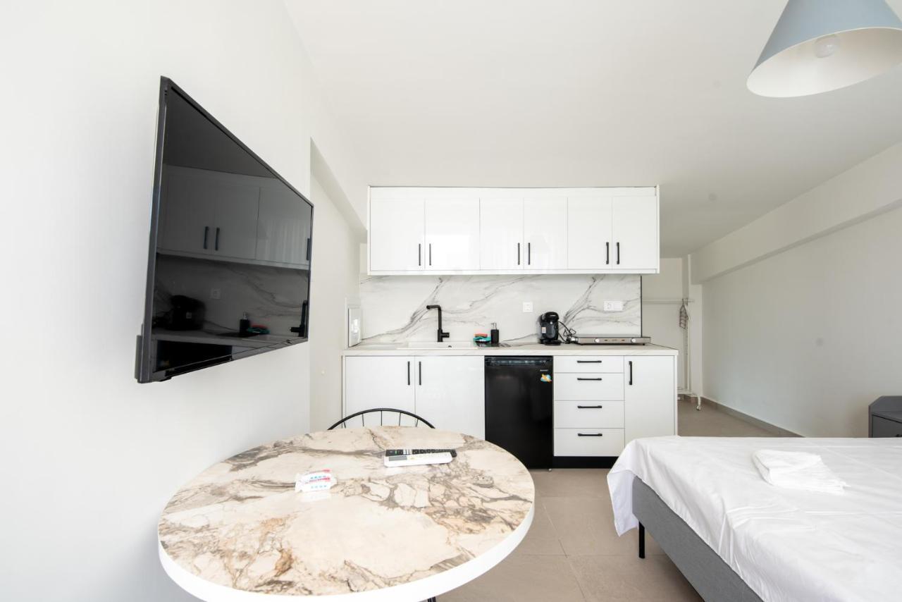 Ennea Suites-Null Suite Flámbouras エクステリア 写真