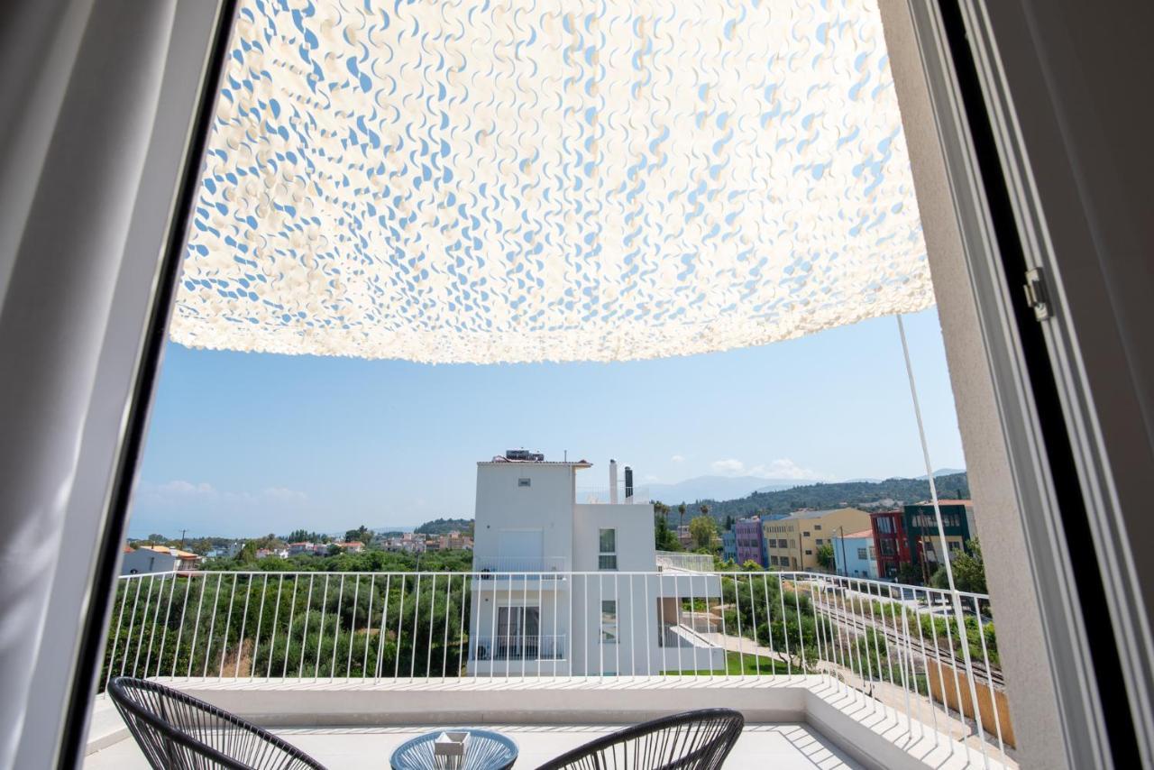 Ennea Suites-Null Suite Flámbouras エクステリア 写真